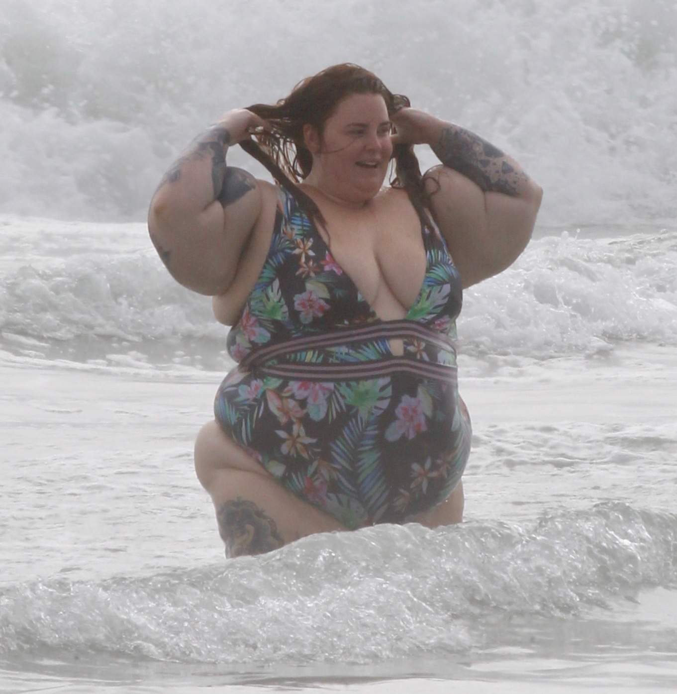 beach girl fat on