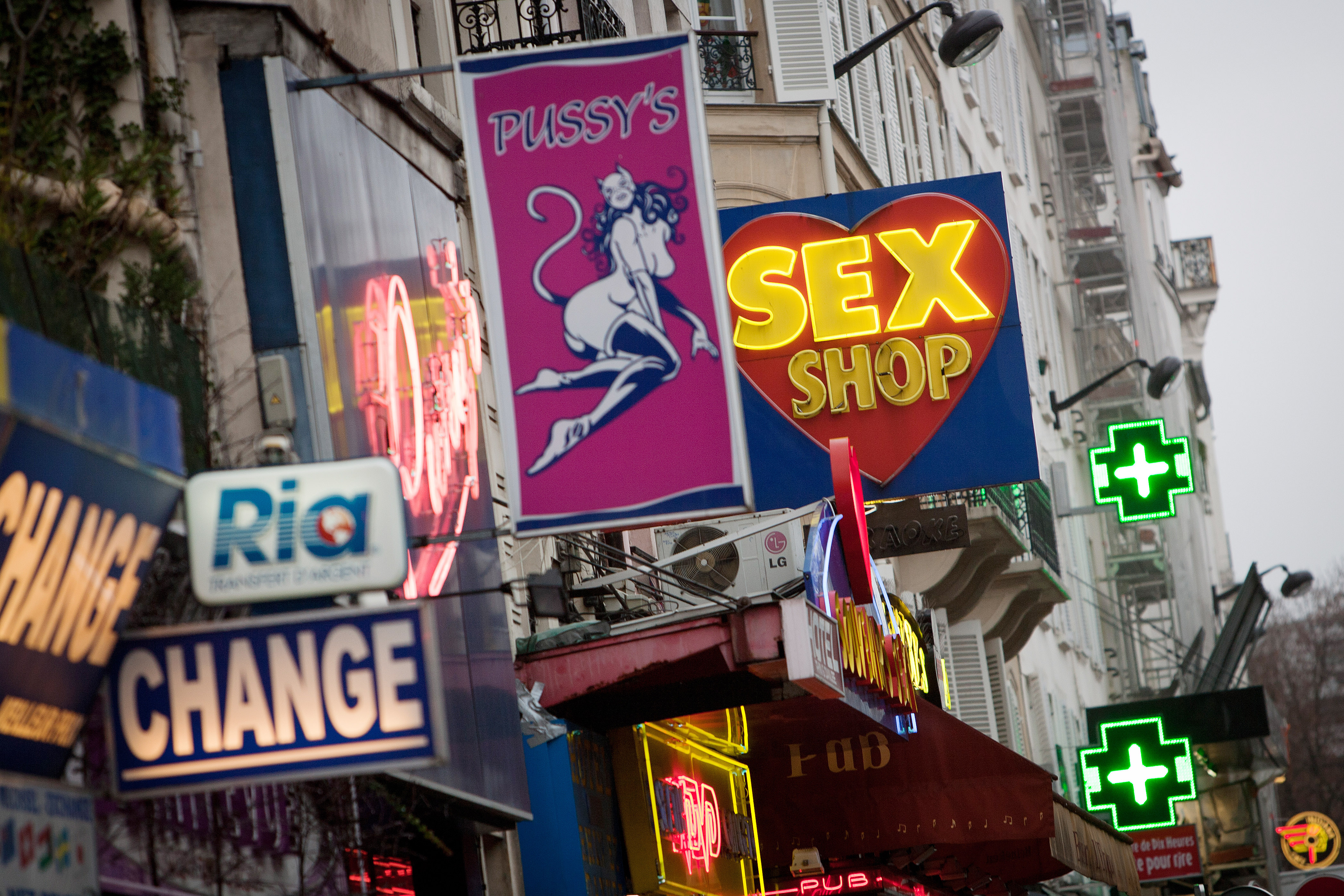sex shops italy
