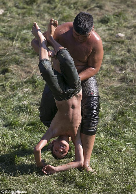 turkish wrestling nude