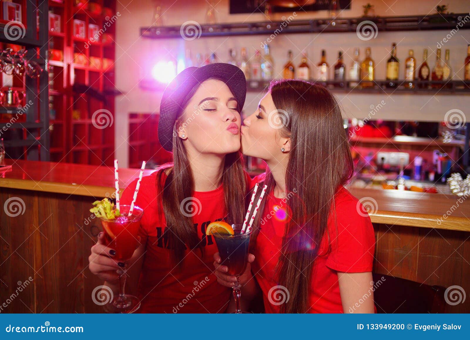 lesbian girl kissing on girl