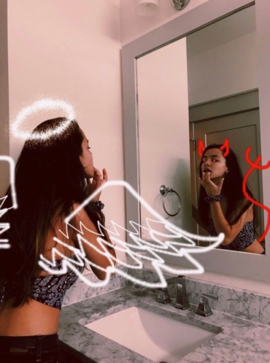 tumblr mirror selfie