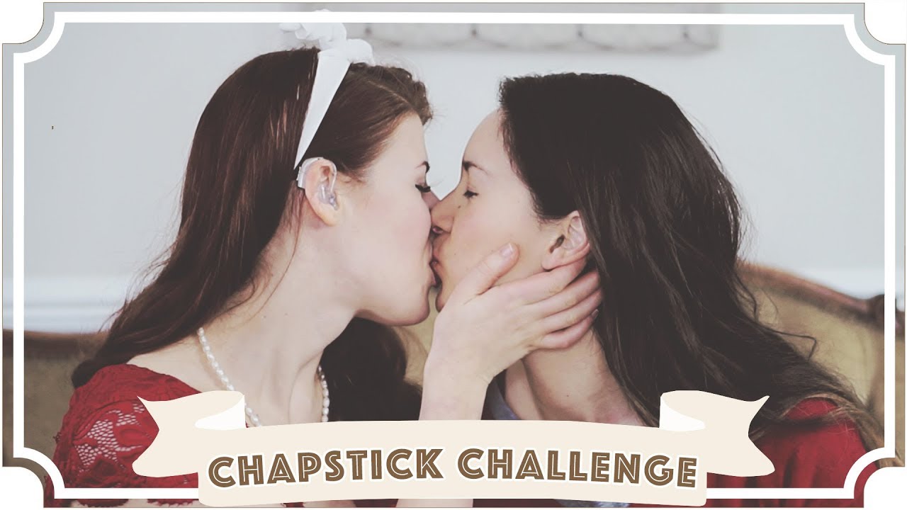 lesbian song kiss chapstick